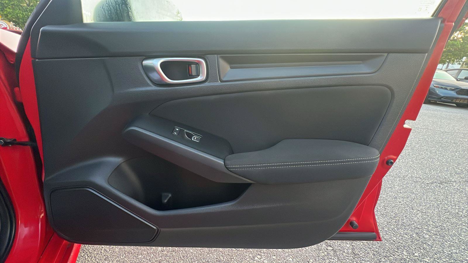 Used 2022 Honda Civic Sport image 12