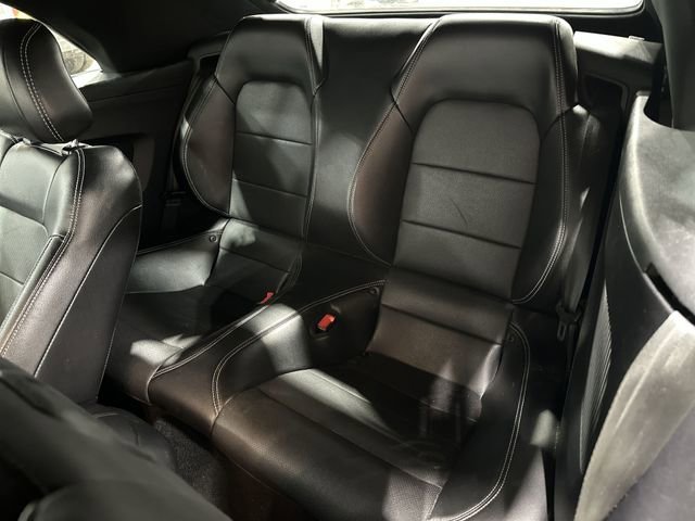 Used 2020 Ford Mustang Premium image 27