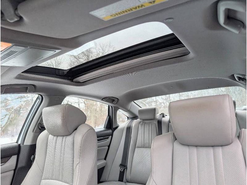 Used 2018 Honda Accord EX-L image 15