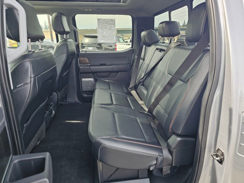 Used 2024 Ford F350 Lariat image 24