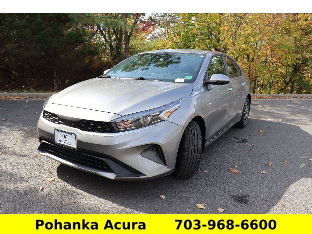 Used 2023 Kia Forte LXS w/ LXS Technology Package image 3