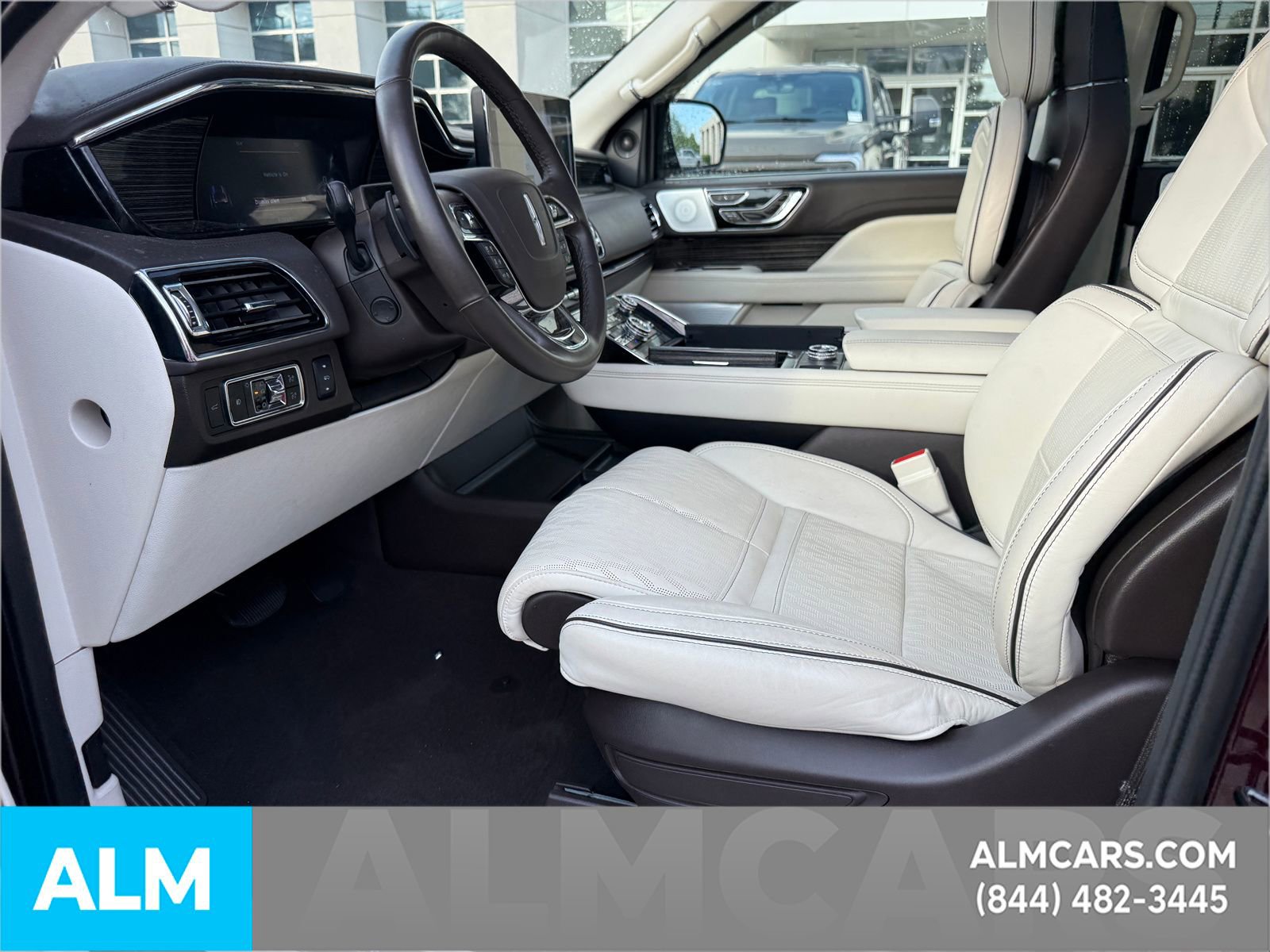 Used 2024 Lincoln Navigator L Black Label AWD/4WD image 14