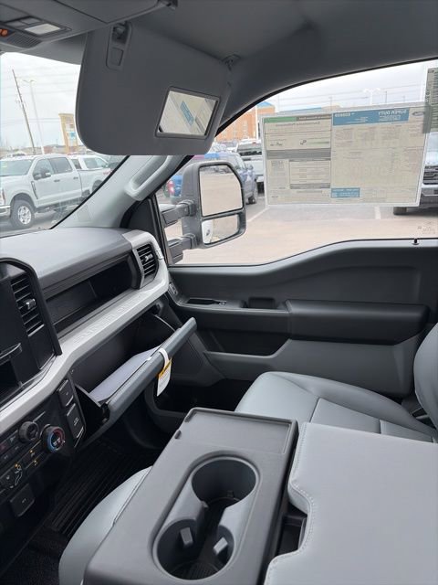 New 2026 Ford F250 XL w/ XL Chrome Package AWD/4WD image 28
