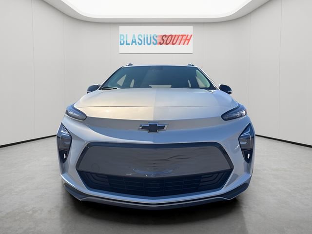 Used 2022 Chevrolet Bolt EUV LT w/ Comfort Package FWD image 8