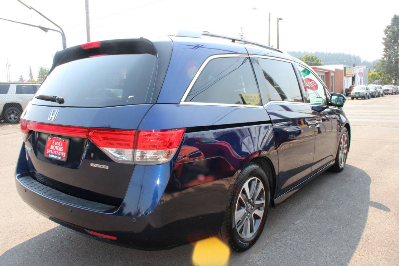 Used 2015 Honda Odyssey Touring image 6