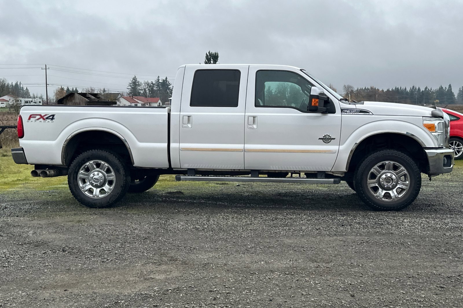 Used 2013 Ford F350 Lariat w/ Lariat Chrome Pkg image 3
