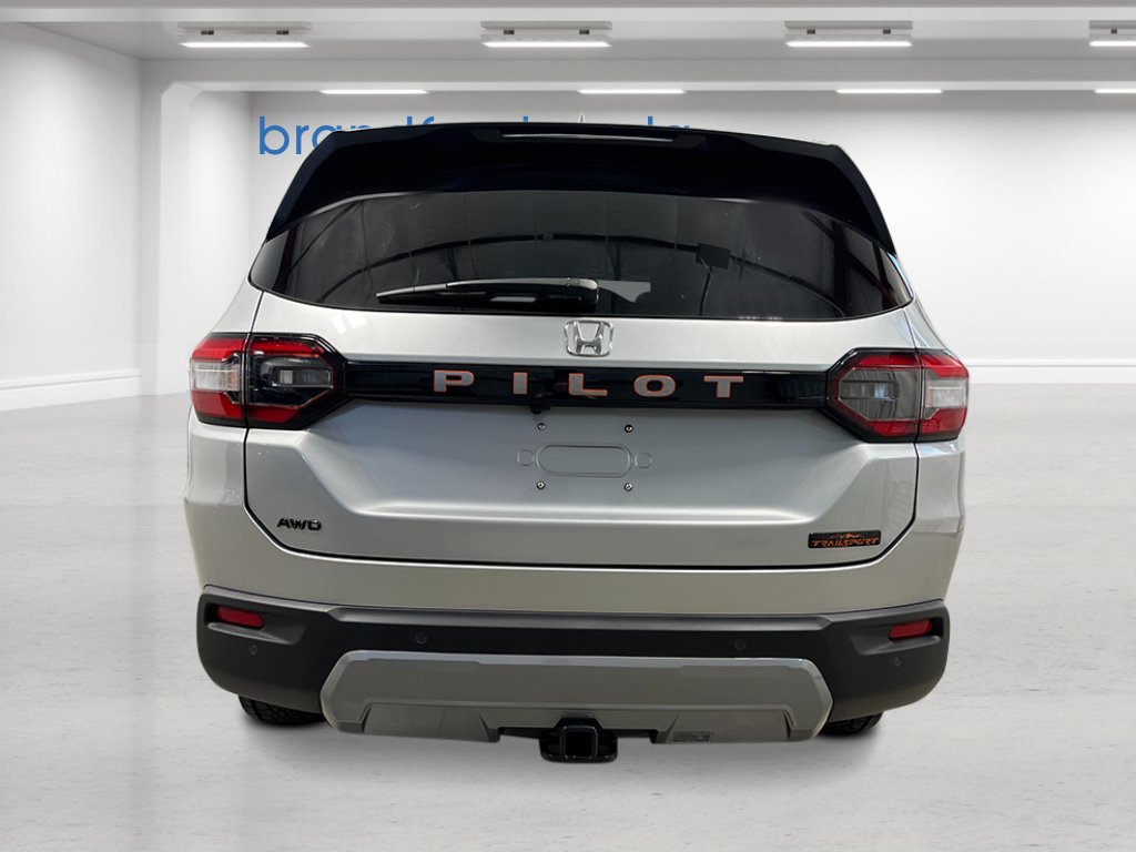 New 2026 Honda Pilot TrailSport image 4