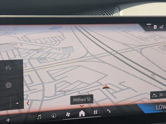 New 2026 BMW i7 xDrive60 w/ Executive Package image 13