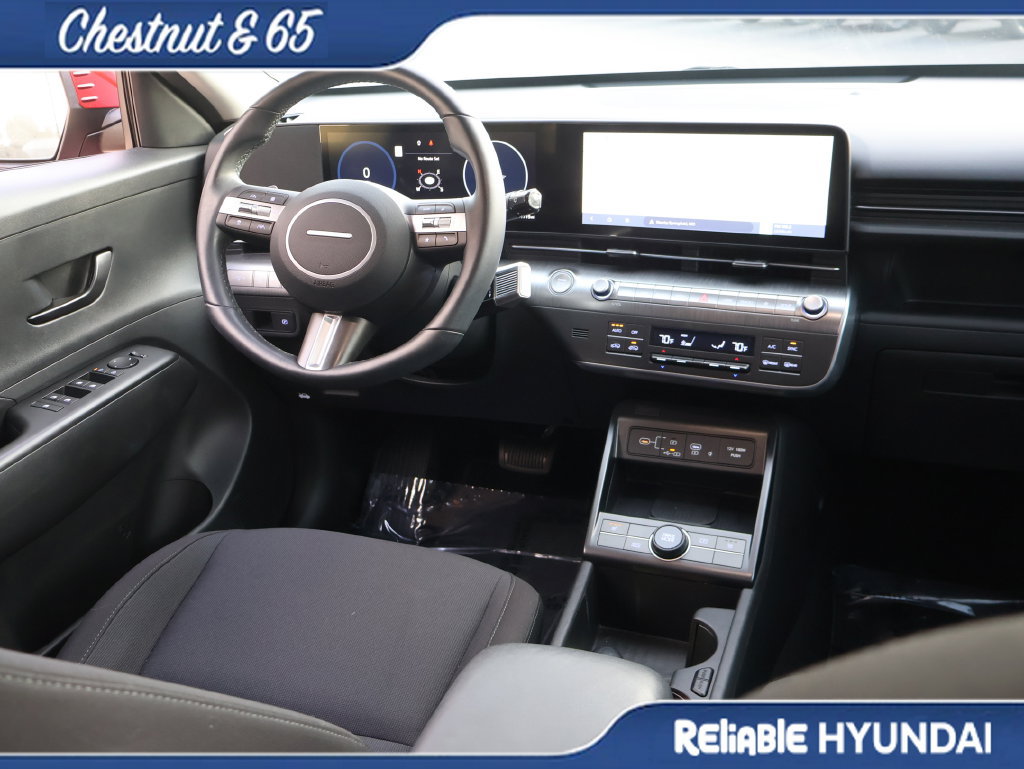 Used 2024 Hyundai Kona SEL w/ Convenience Package FWD image 13