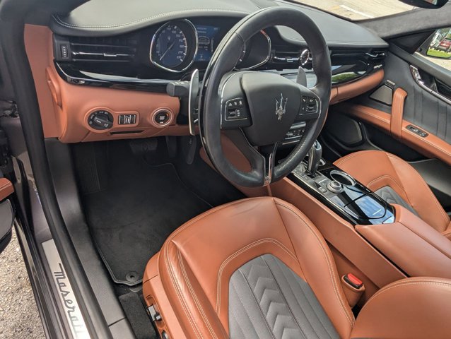 Used 2019 Maserati Quattroporte GTS GranLusso image 2