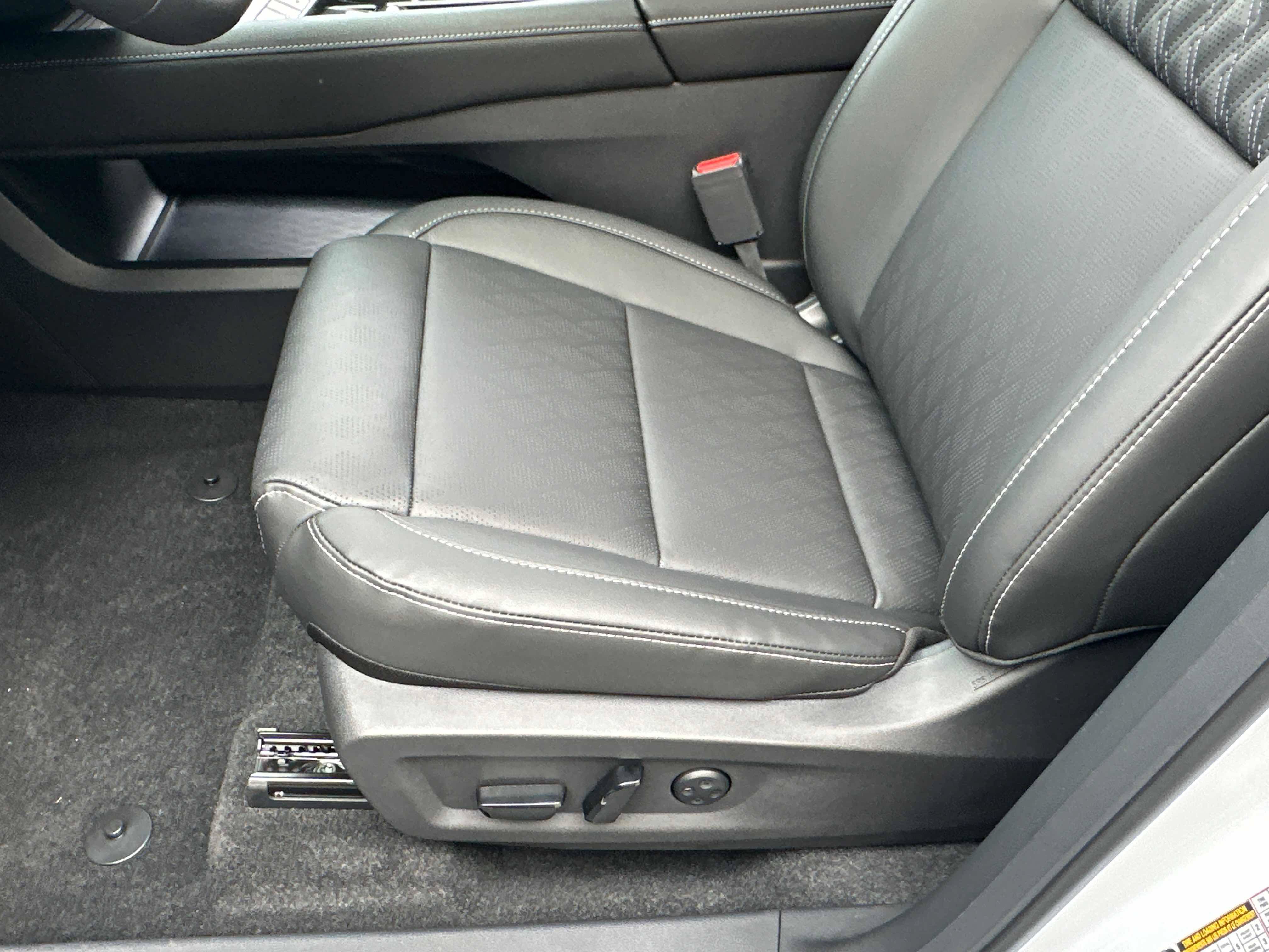 New 2026 Nissan Murano Platinum w/ Cargo Package AWD/4WD image 27