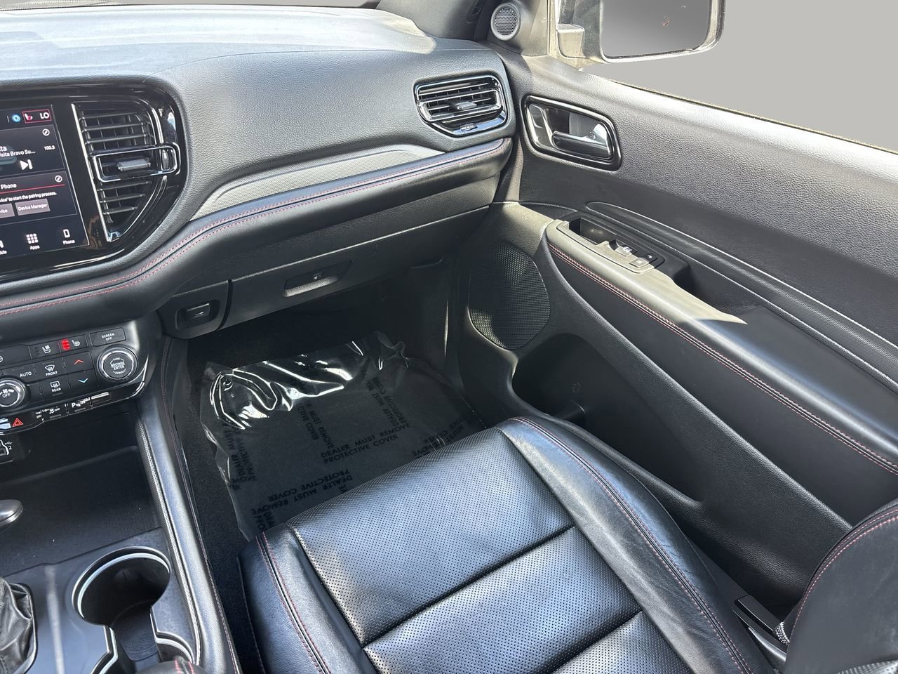 Used 2024 Dodge Durango GT RWD image 16