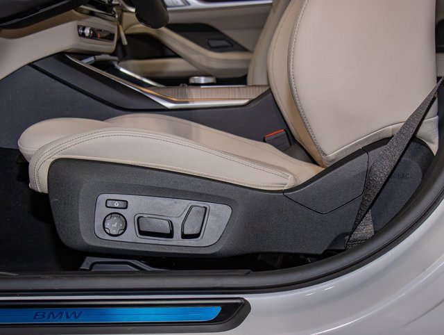 New 2026 BMW 430i xDrive w/ Premium Package image 15