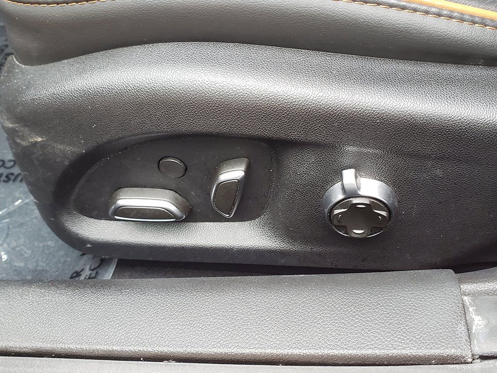 Used 2023 Cadillac CT4 Sport image 28