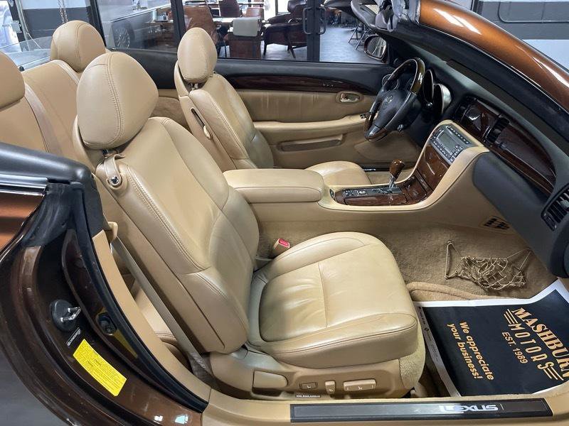 Used 2006 Lexus SC 430 Convertible image 34