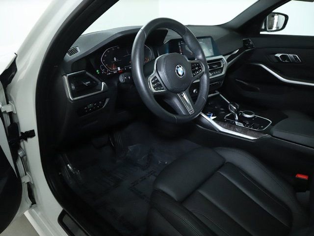 Used 2020 BMW 330i xDrive Sedan w/ Premium Package AWD/4WD image 20