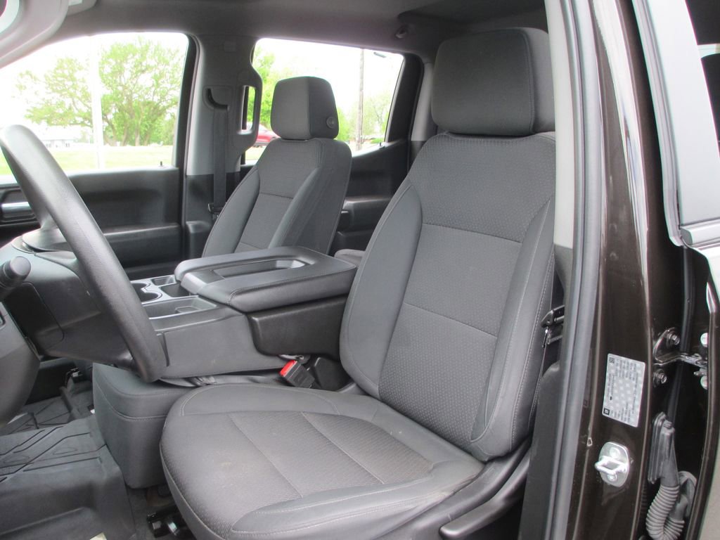 Used 2019 Chevrolet Silverado 1500 Custom Trail Boss w/ Custom Convenience Package image 17