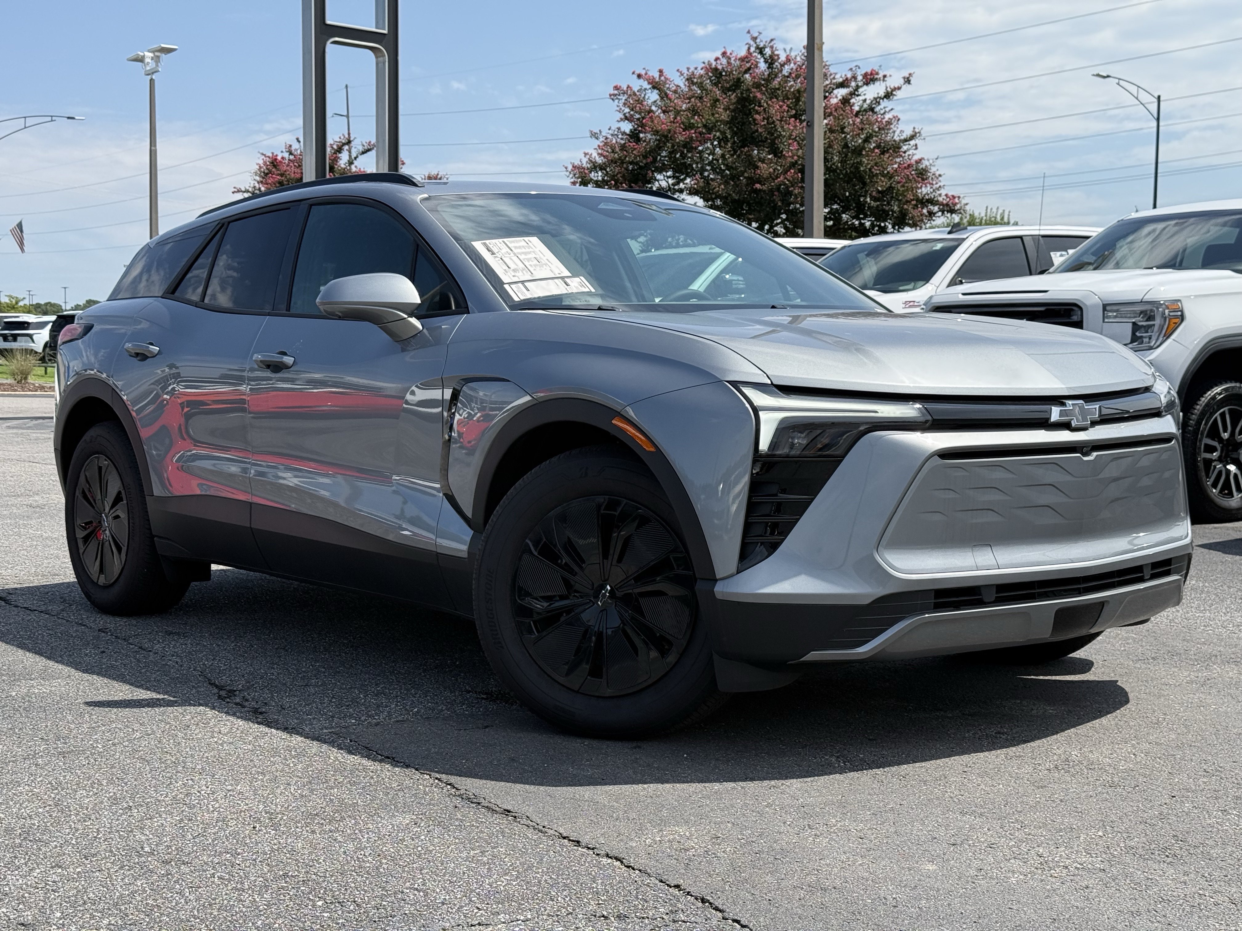 New 2026 Chevrolet Blazer EV LT FWD image 2