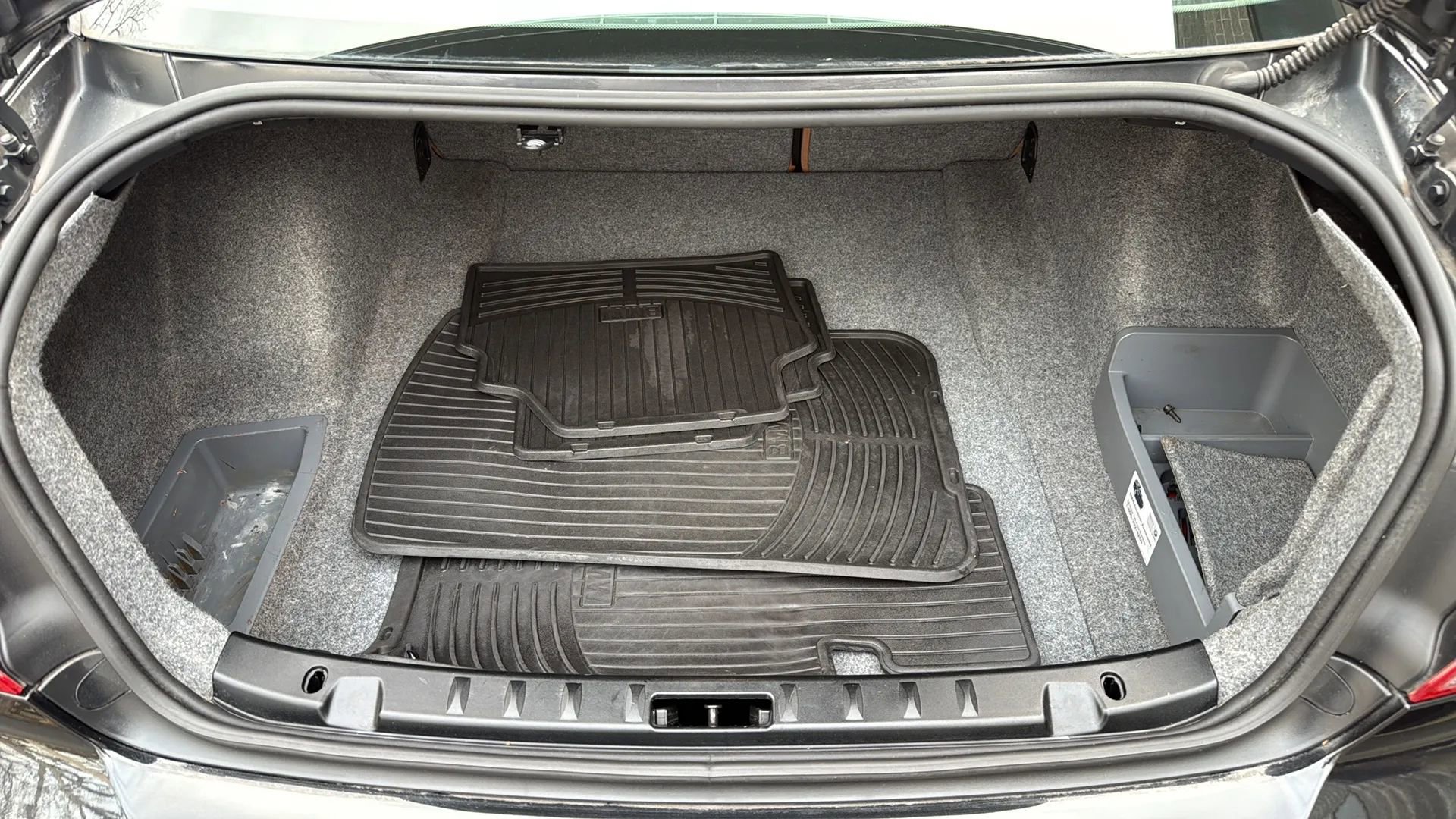 Used 2010 BMW 335i Coupe image 35