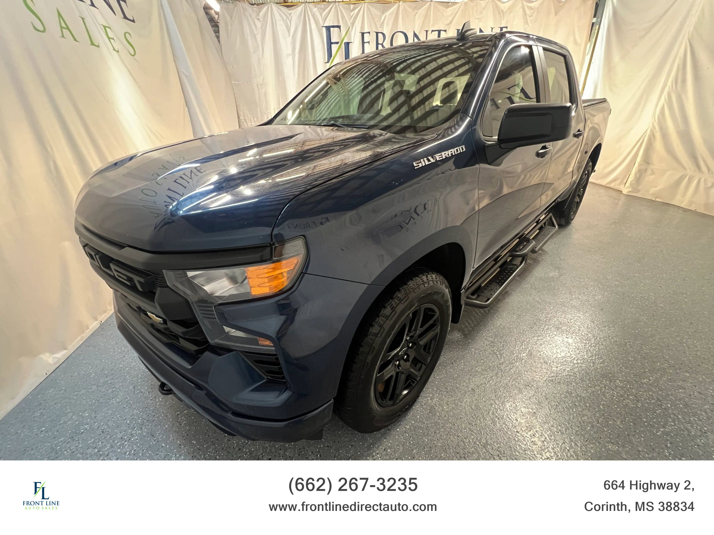 Used 2022 Chevrolet Silverado 1500 Custom image 3