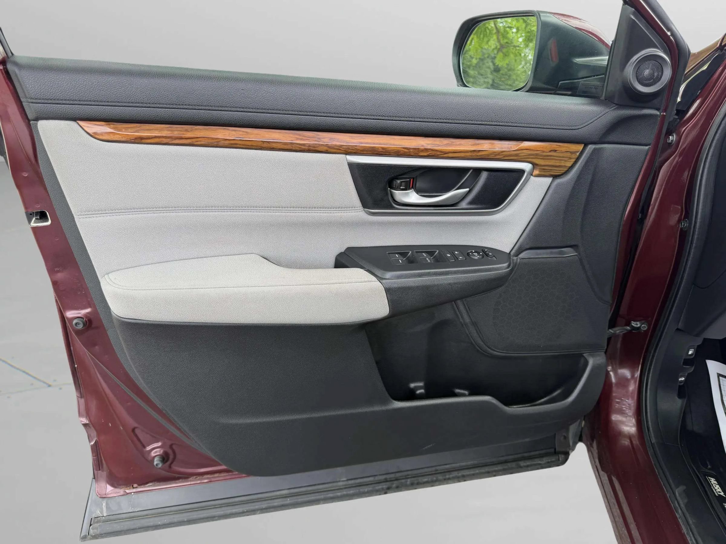 Used 2018 Honda CR-V EX image 14