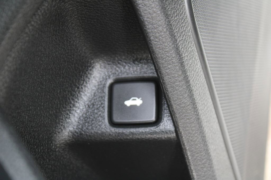 Used 2018 Honda Civic EX image 21