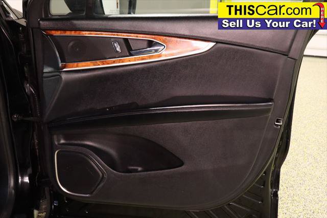 Used 2018 Lincoln MKX Reserve FWD image 32