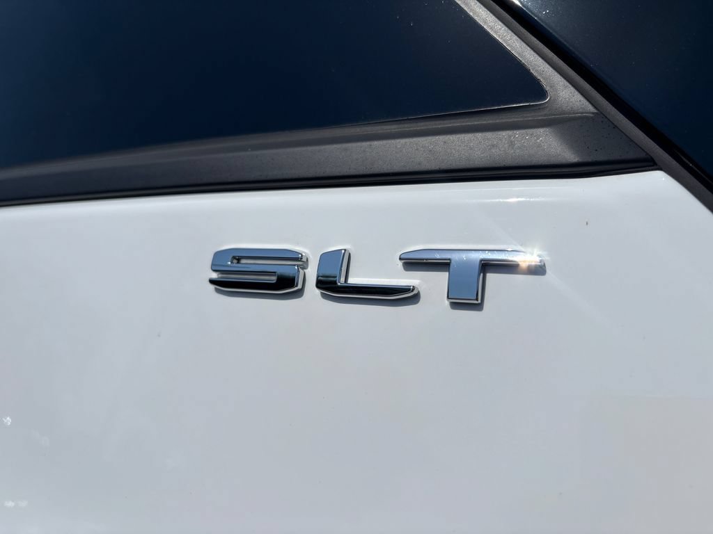 Used 2024 GMC Terrain SLT w/ Infotainment Package II AWD/4WD image 48