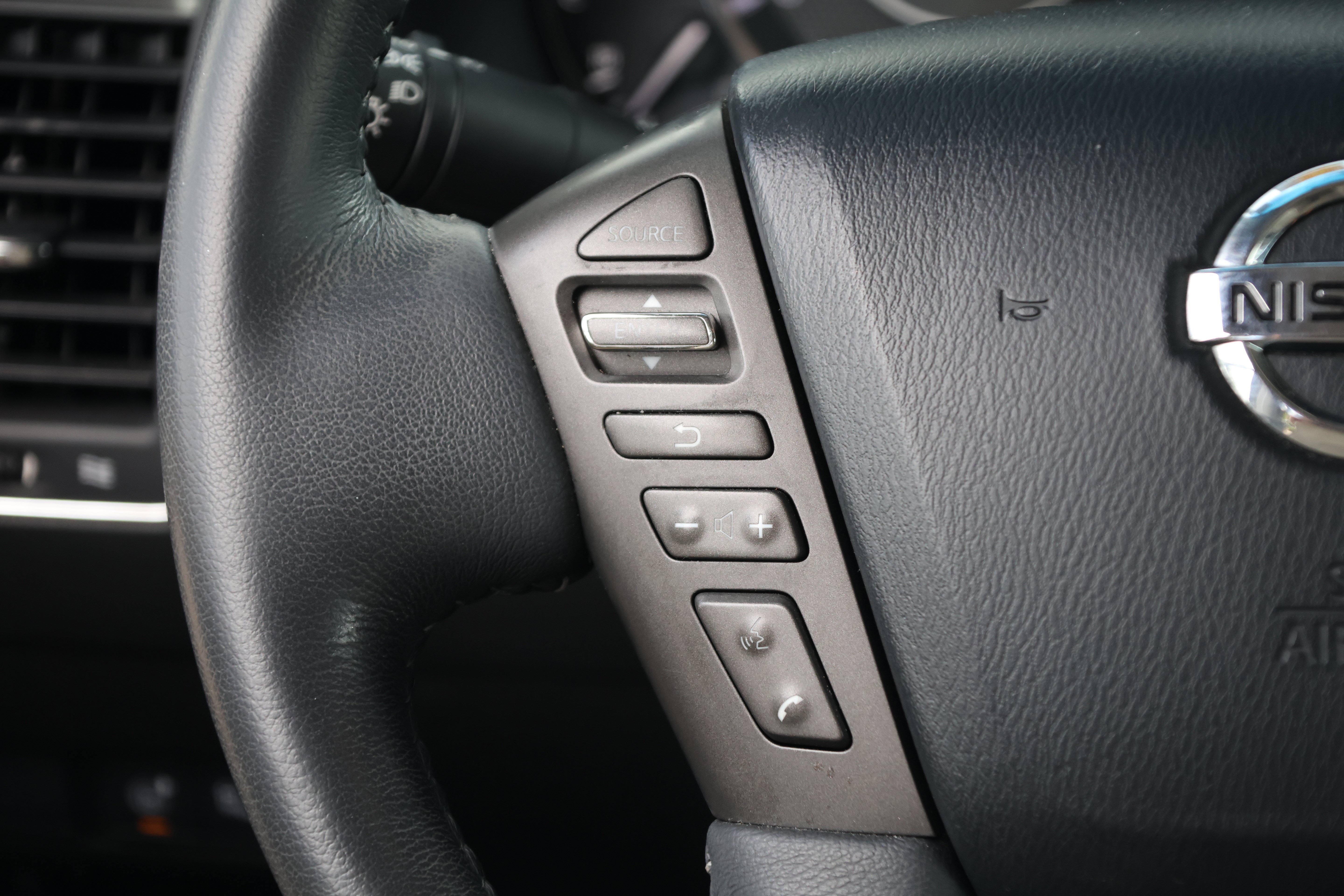 Used 2017 Nissan Armada Platinum w/ Captain Seat Package AWD/4WD image 18
