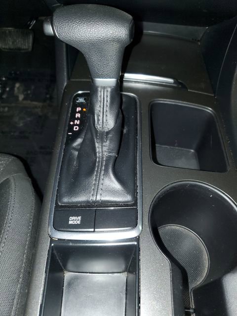 Used 2017 Kia Optima LX image 25