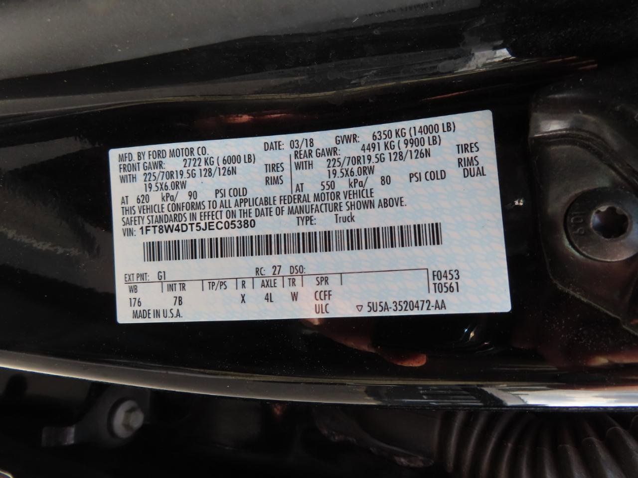 Used 2018 Ford F450 Platinum w/ Platinum Ultimate Package AWD/4WD image 17