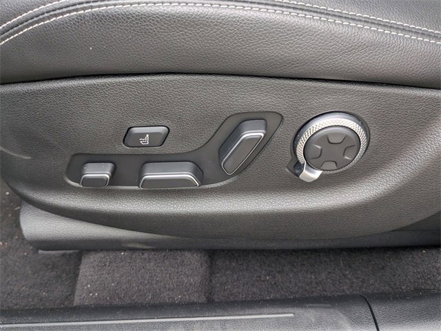 Used 2025 Genesis Electrified GV70 Advanced image 20