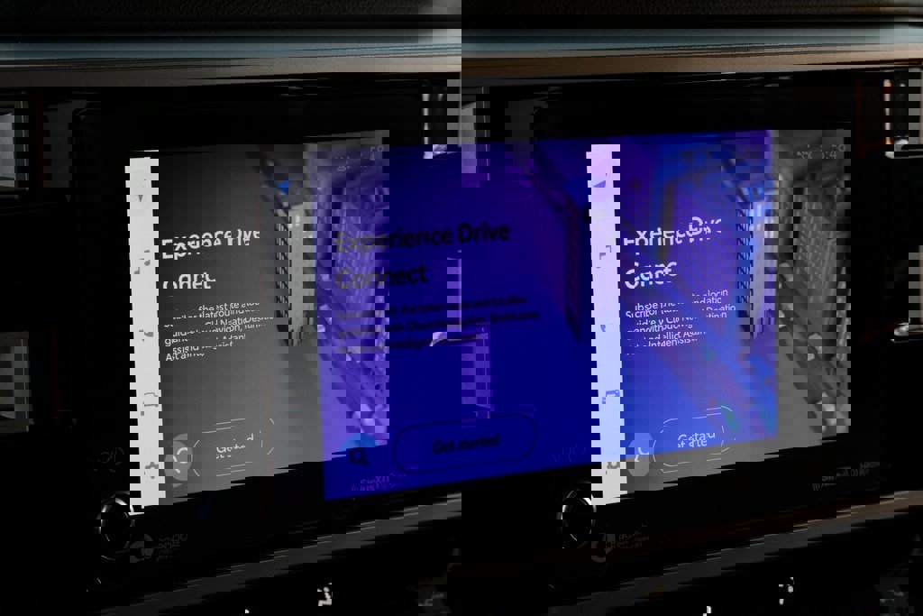 Used 2022 Toyota Tundra SR5 w/ SR5 Convenience Package image 26