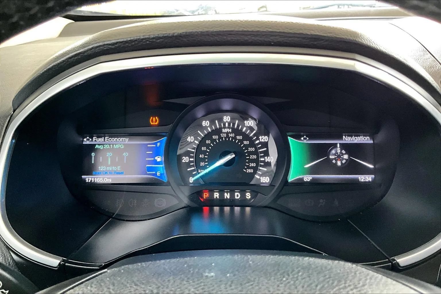 Used 2016 Ford Edge Titanium w/ Technology Package FWD image 12