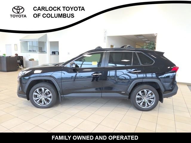 Used 2025 Toyota RAV4 Limited w/ Advanced Technology Package AWD/4WD image 2