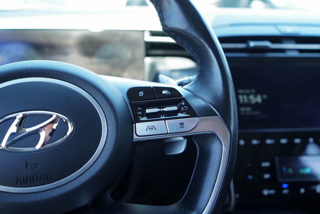 Used 2023 Hyundai Tucson Limited FWD image 28