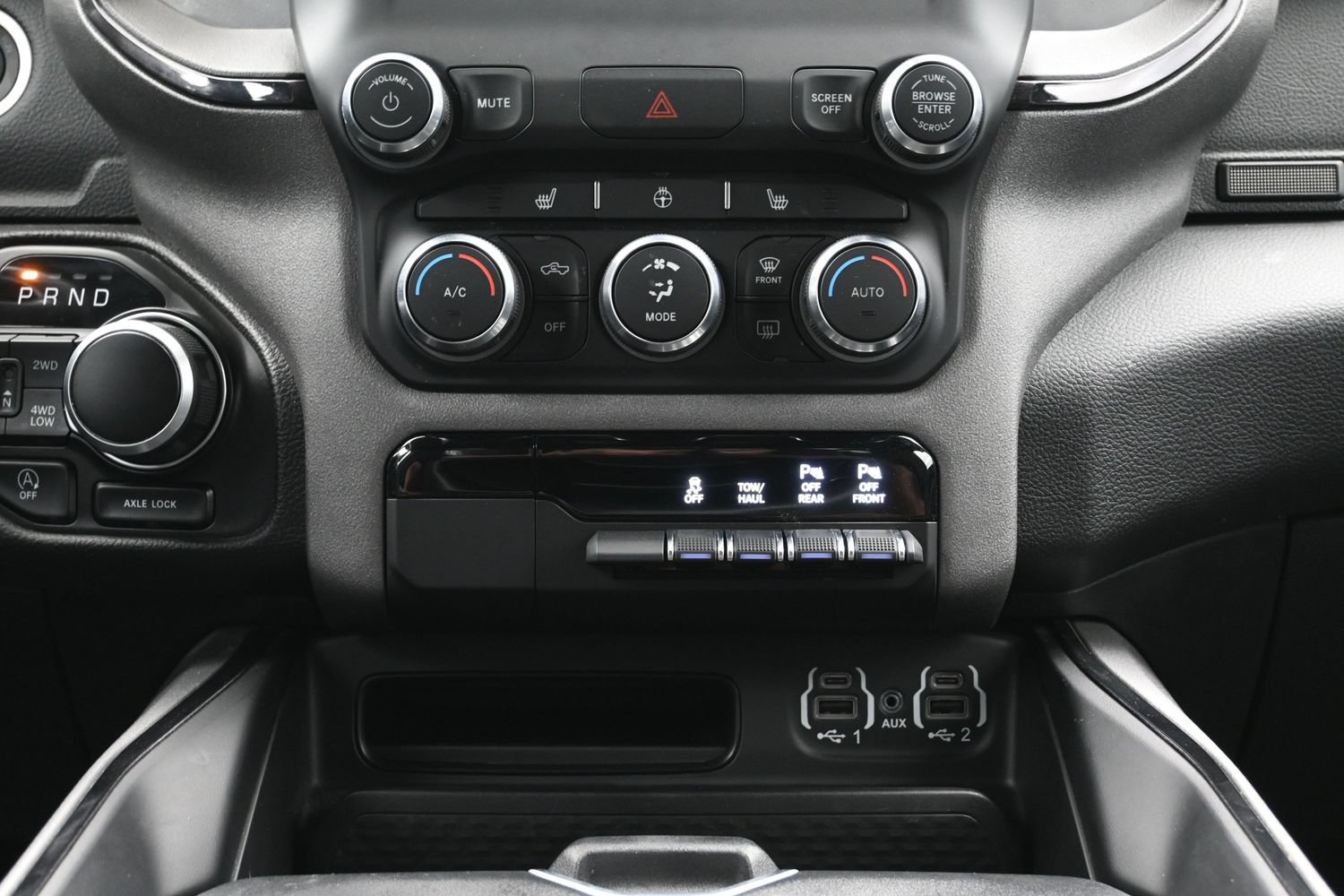 Used 2023 RAM 1500 Lone Star AWD/4WD image 39