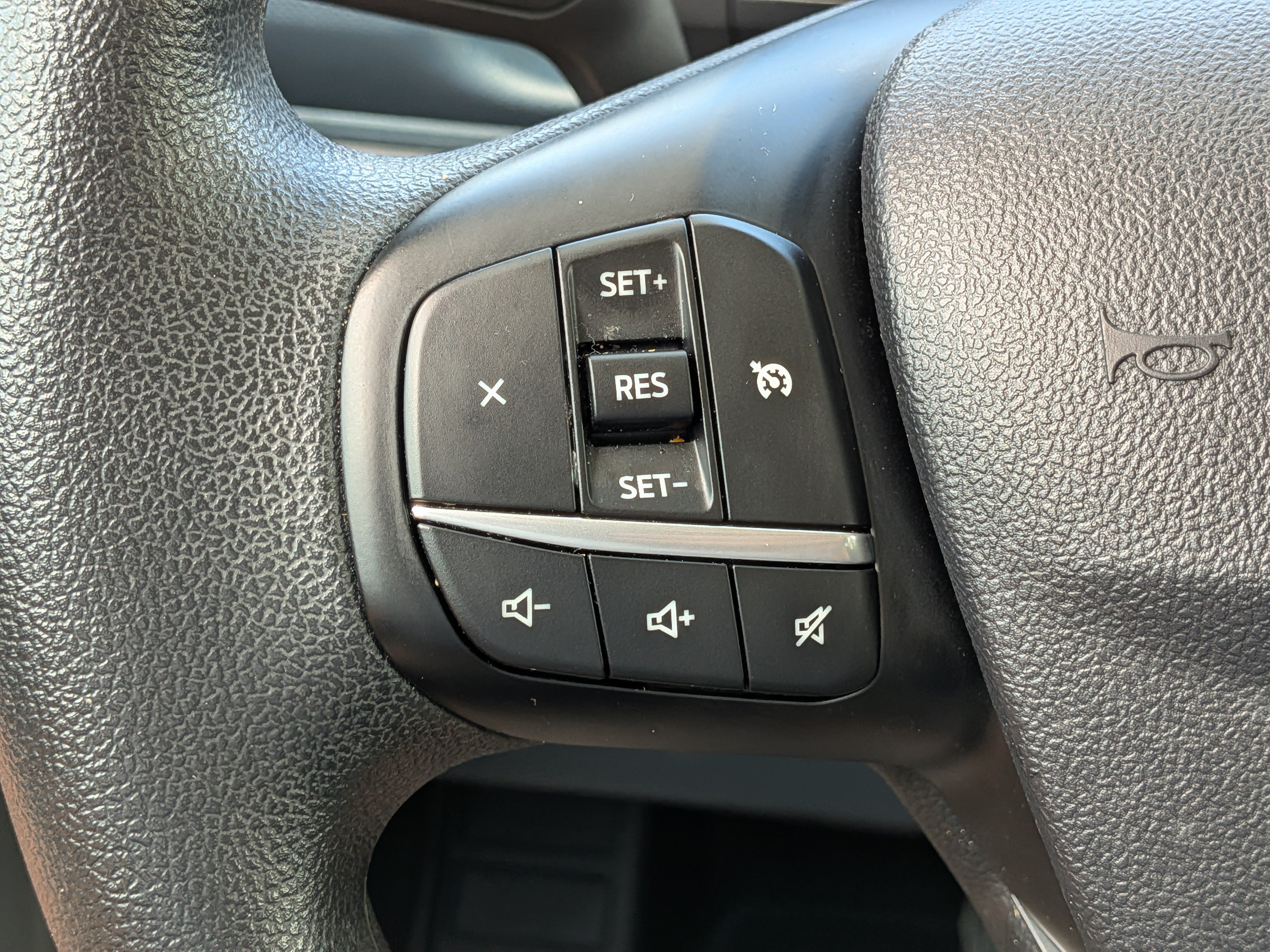 Used 2025 Ford Maverick XL w/ Equipment Group 102A AWD/4WD image 24