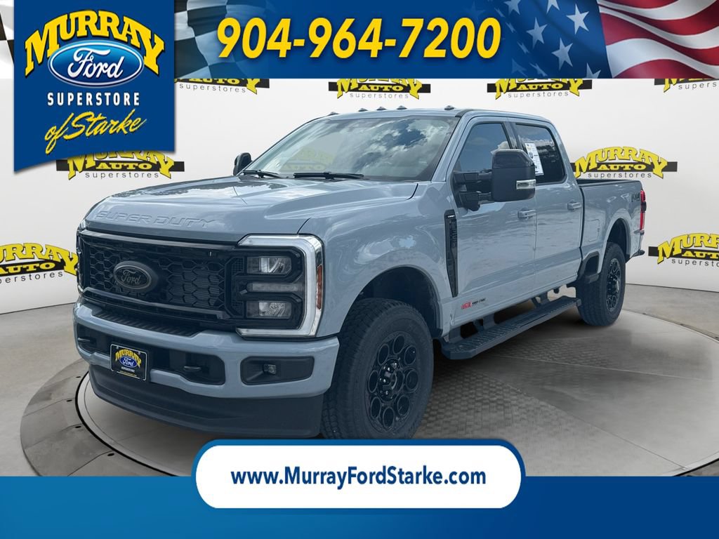 New 2026 Ford F350 Lariat w/ Black Appearance Package