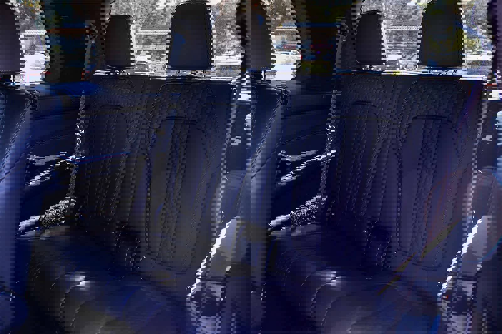 Used 2022 BMW ALPINA XB7 ALPINA XB7 image 19