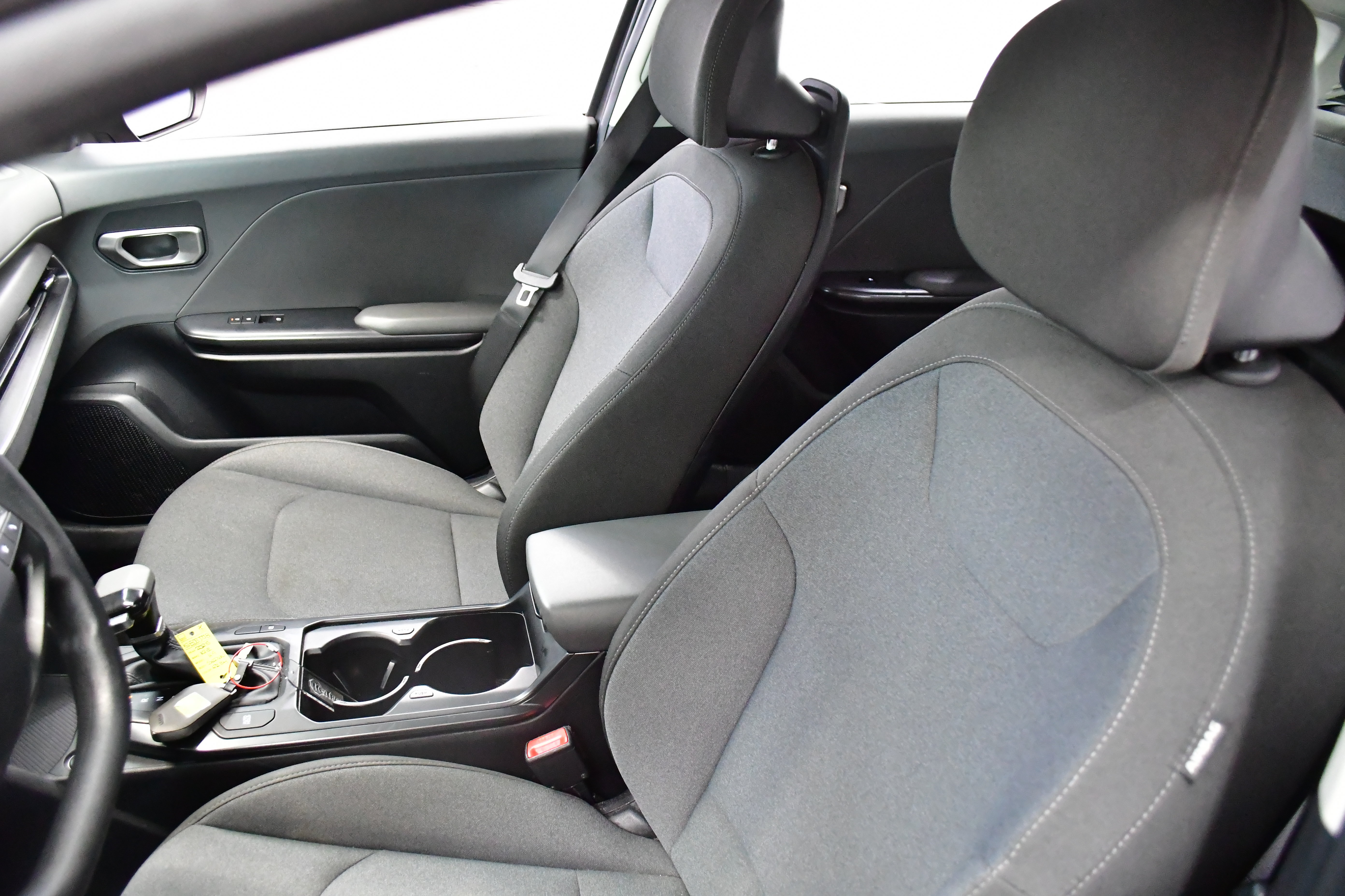 Used 2025 Kia K4 FWD image 9