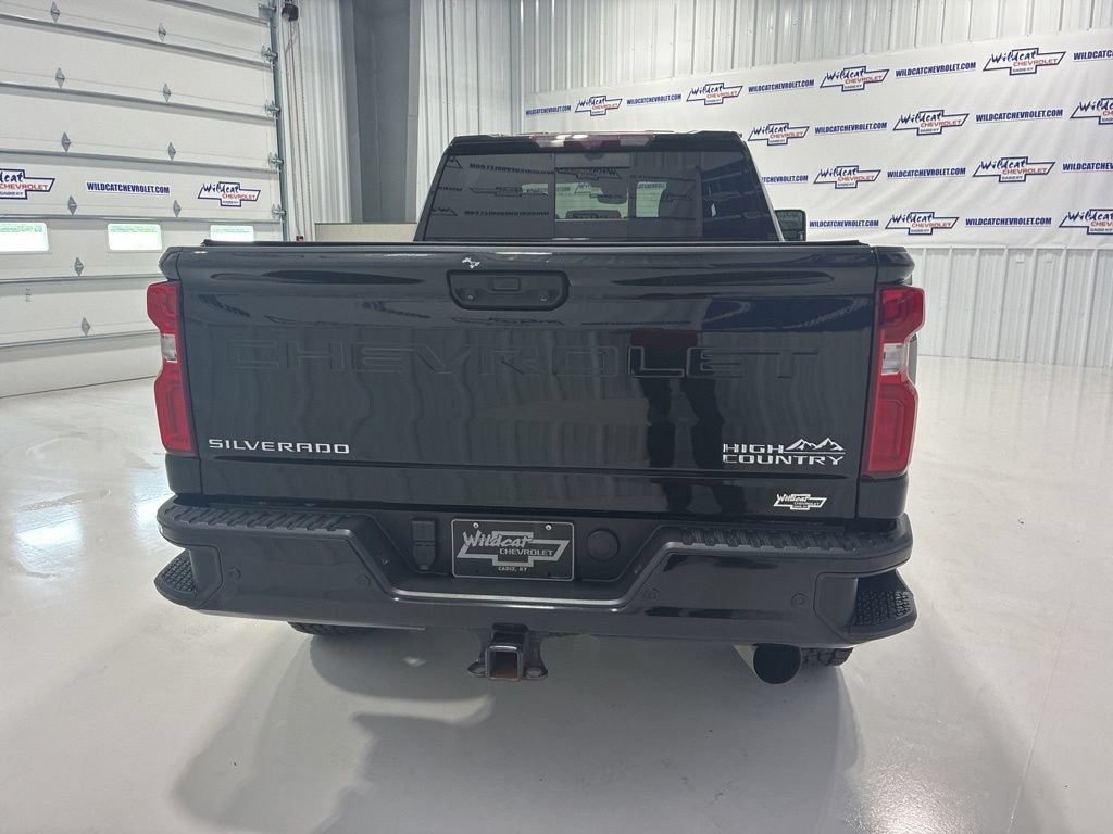 Used 2024 Chevrolet Silverado 2500 High Country w/ High Country Premium Package AWD/4WD image 76