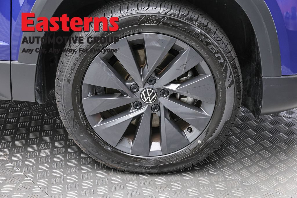 Used 2024 Volkswagen Taos S FWD image 29
