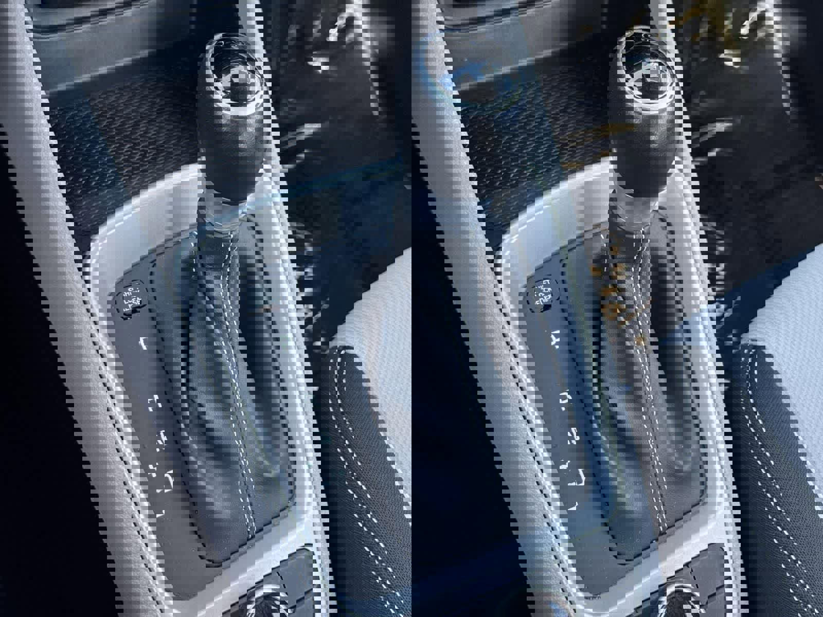 Used 2022 Hyundai Venue SEL image 38