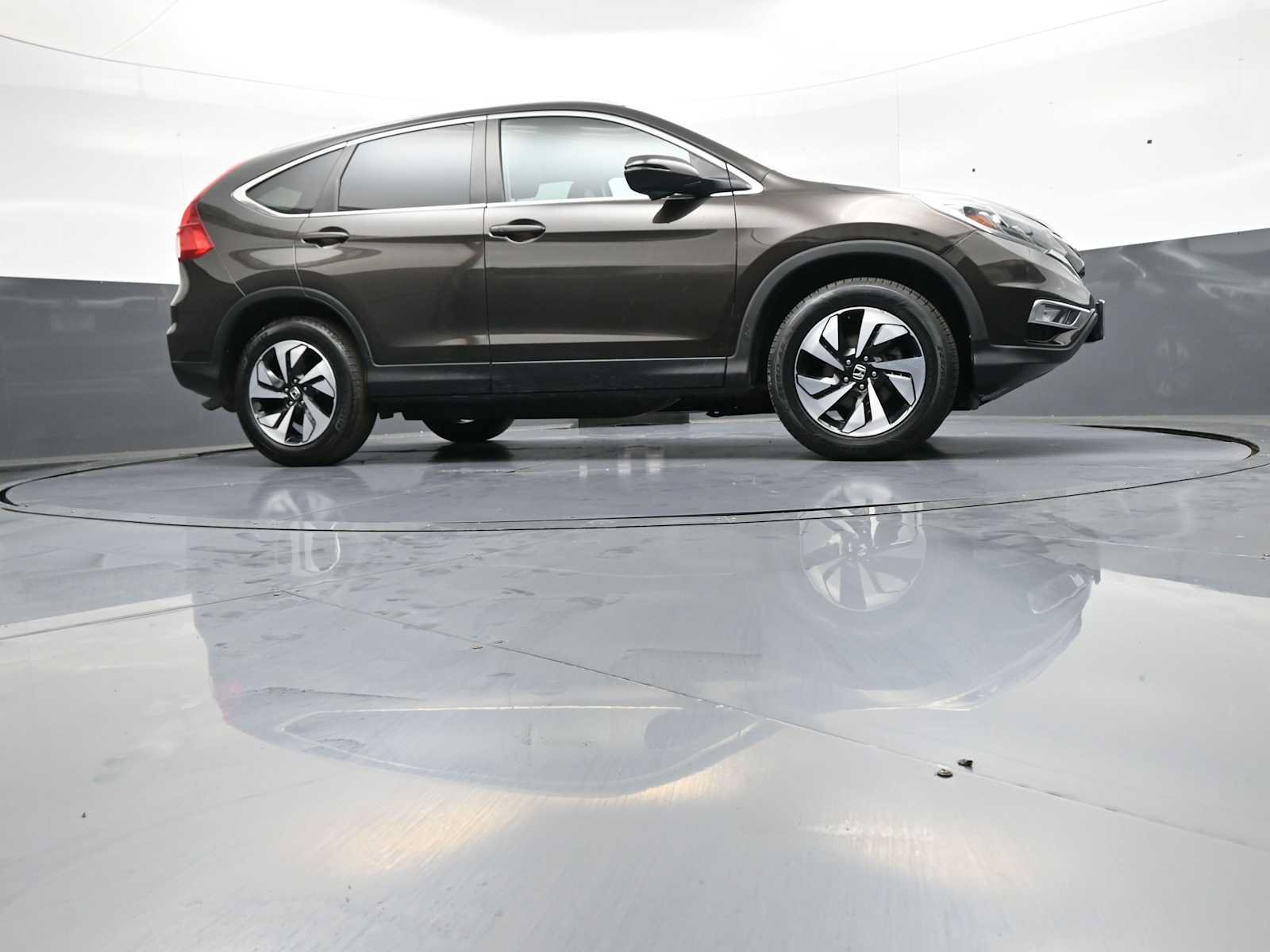 Used 2016 Honda CR-V Touring image 29