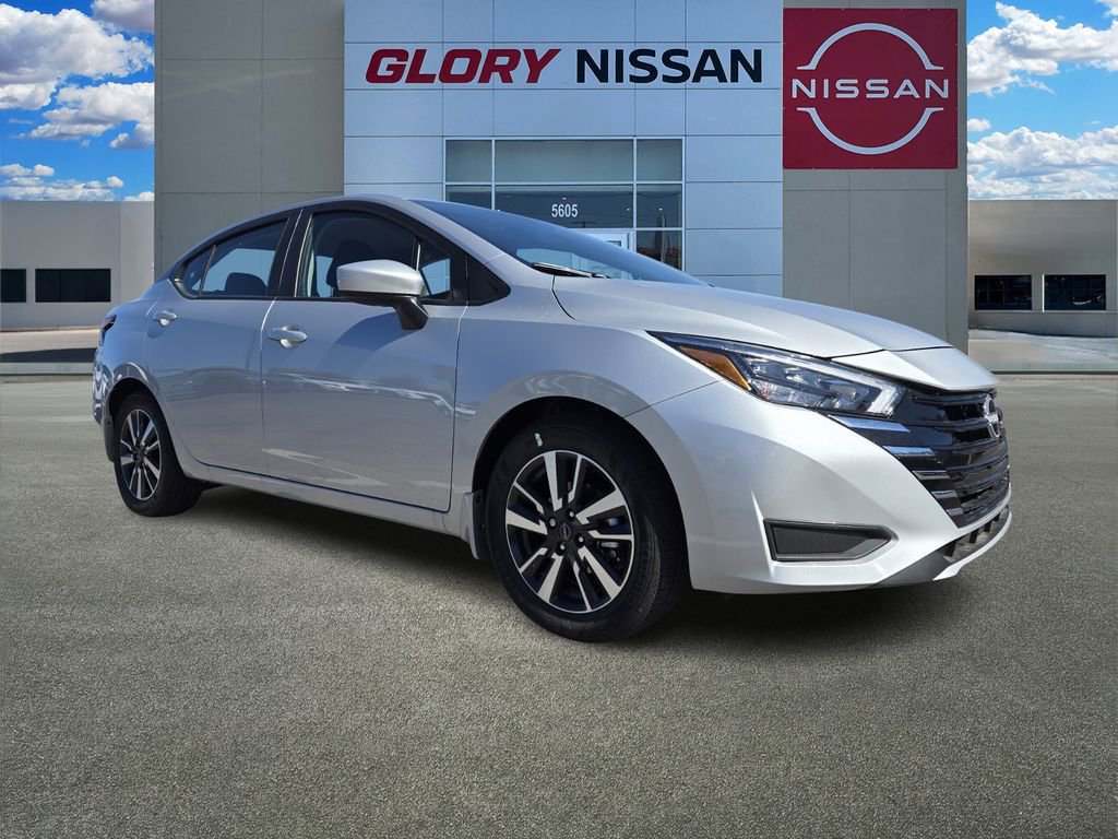 New 2025 Nissan Versa SV w/ Trunk Package