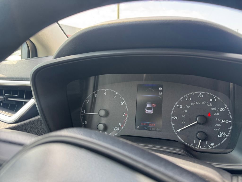 Used 2025 Toyota Corolla LE FWD image 22