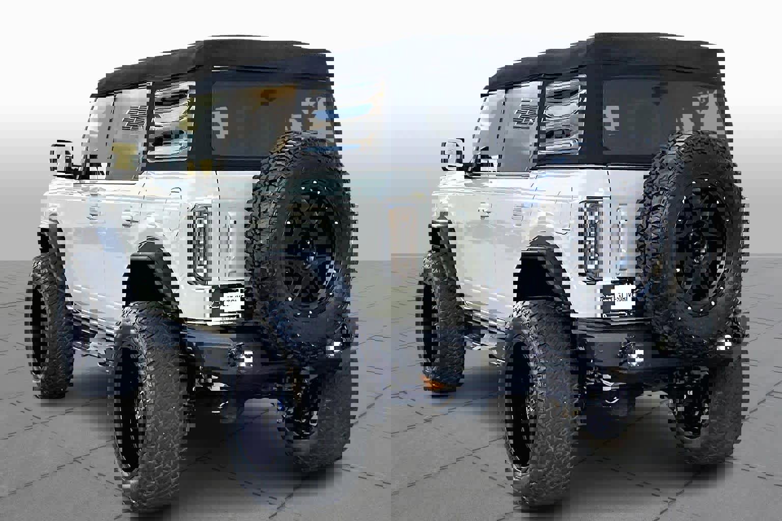 Used 2023 Ford Bronco Outer Banks image 11