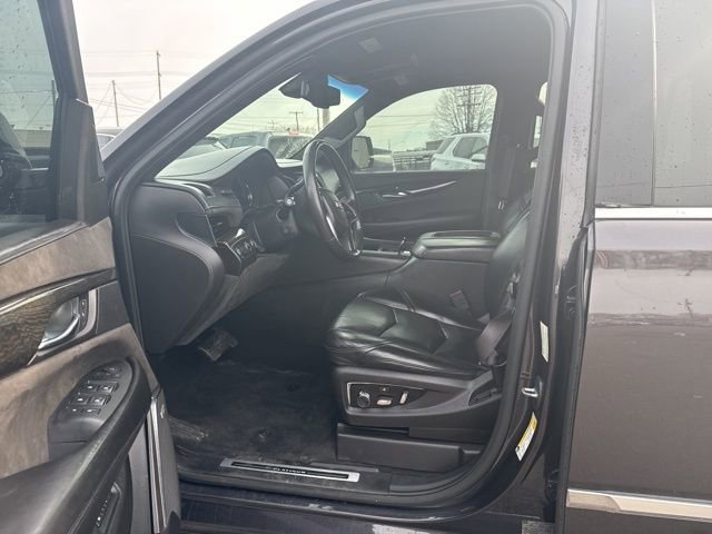 Used 2016 Cadillac Escalade Platinum image 11