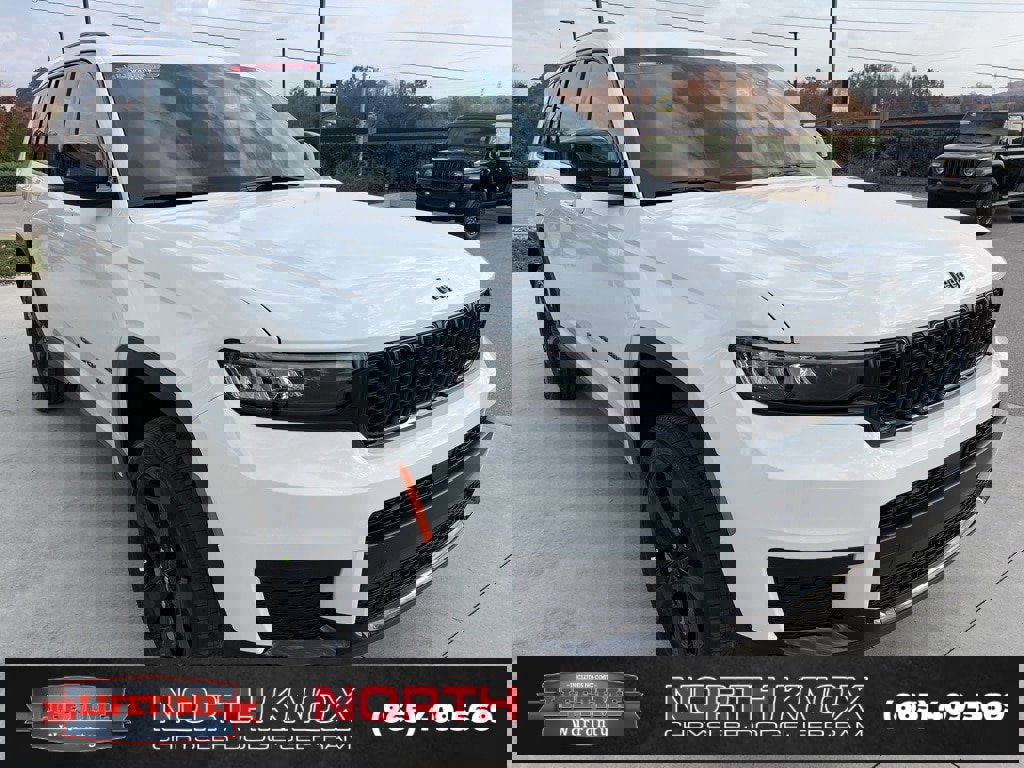 New 2025 Jeep Grand Cherokee L Altitude image 33